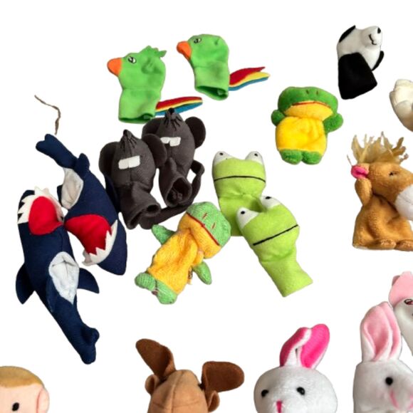 Lot 52 Classroom 3"H Finger Puppets Zoo, Farm, Birds, Retiles, People, Safari - Picture 8 of 10